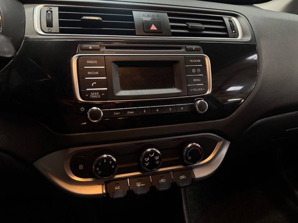 Kia Rio 1,2 CVVT Collect 5d