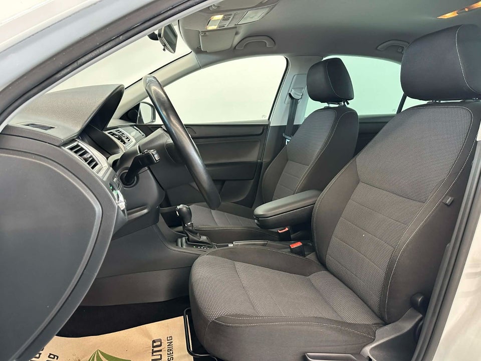 Skoda Rapid 1,4 TSi 122 Active DSG 5d