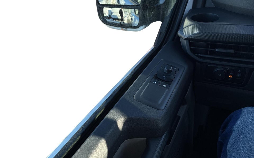 Ford E-Transit Custom 320S 64 Trend