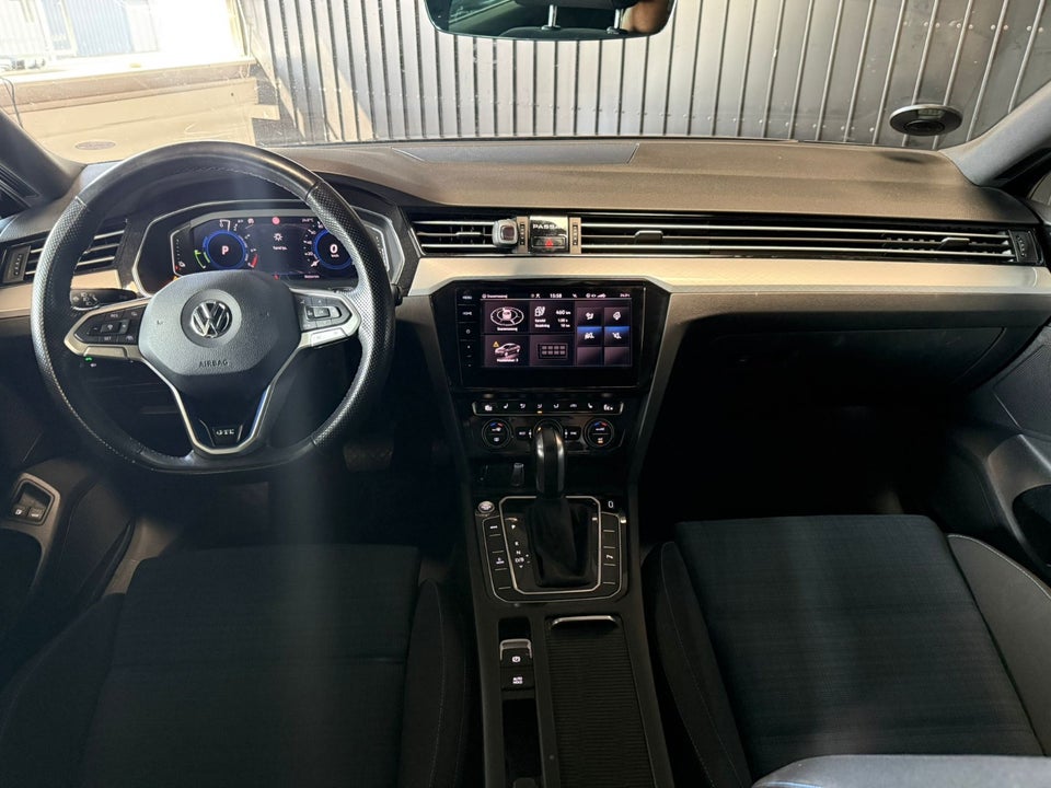 VW Passat 1,4 GTE+ Pro DSG 4d