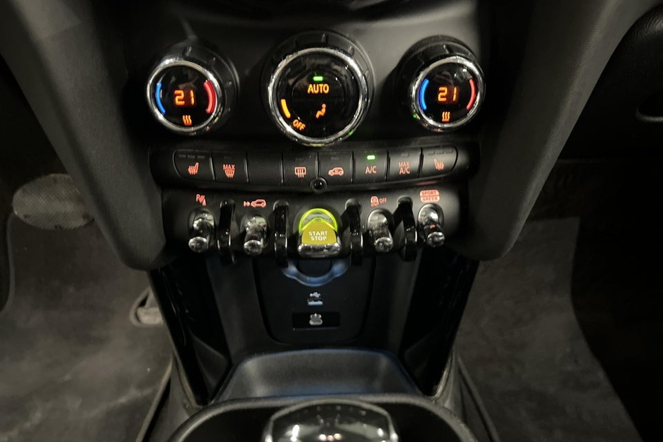 MINI Cooper SE Camden Edition 3d