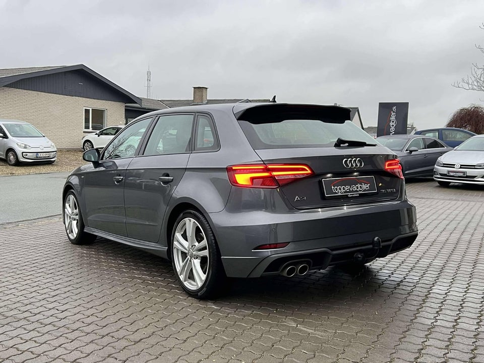 Audi A3 35 TFSi S-line Sportback 5d