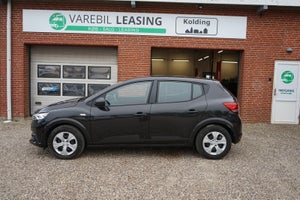 Dacia Sandero, modelår 2022, 9,000 km