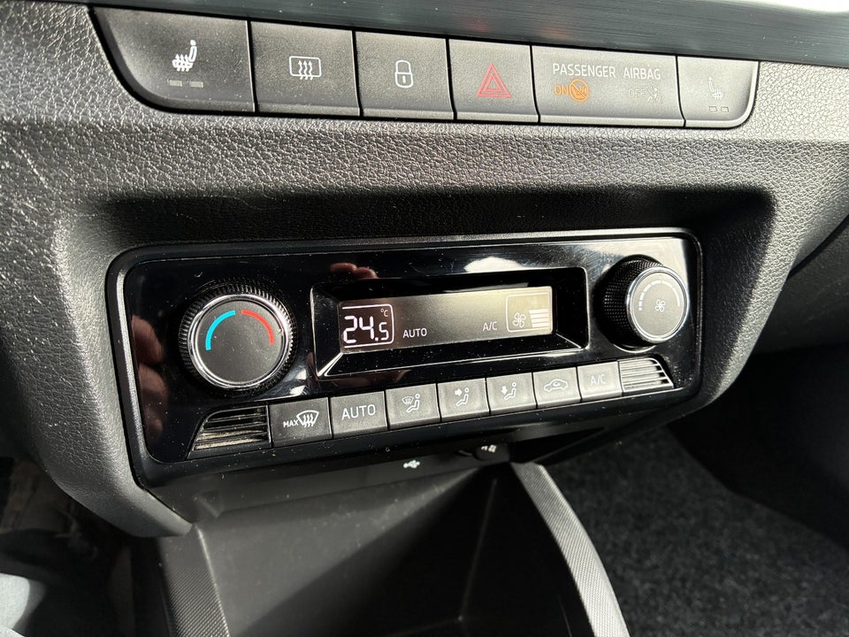 Skoda Fabia 1,0 MPi 75 Ambition Combi 5d