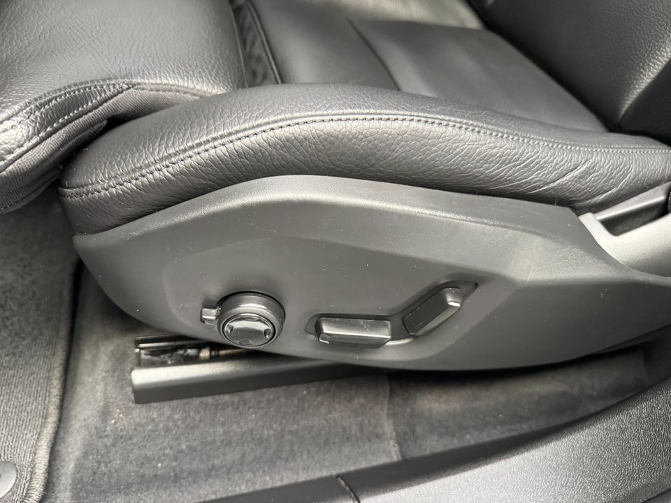 Volvo XC60 2,0 T6 ReCharge Inscription aut. AWD 5d