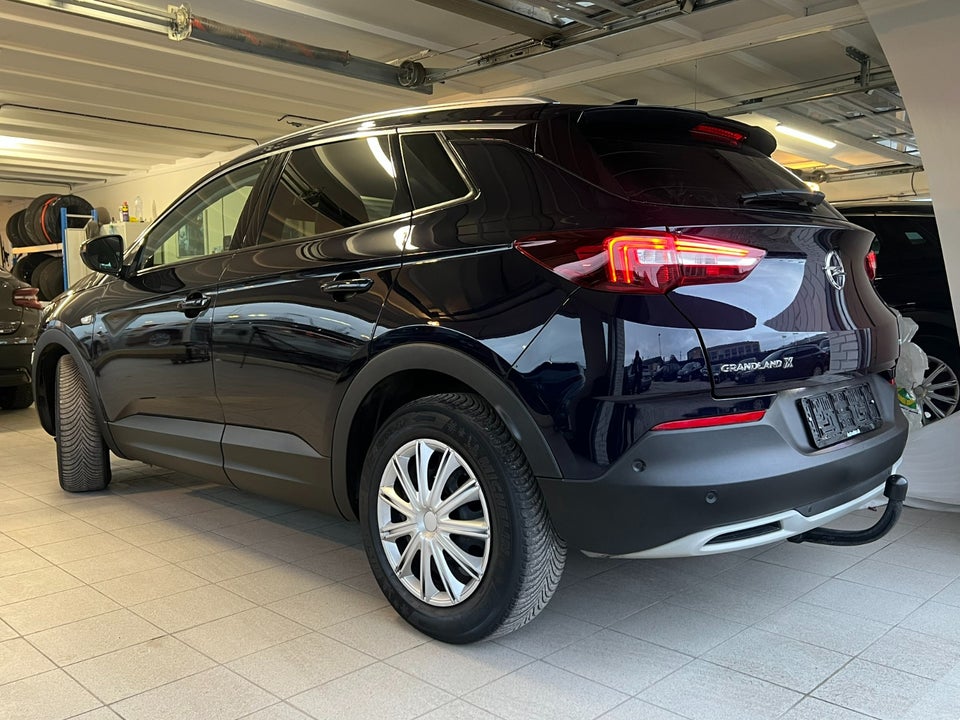 Opel Grandland X 1,2 T 130 Innovation aut. 5d
