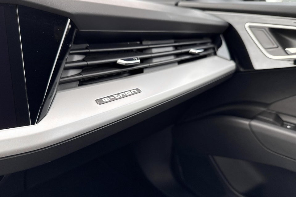 Audi Q4 e-tron 45 Progress 5d