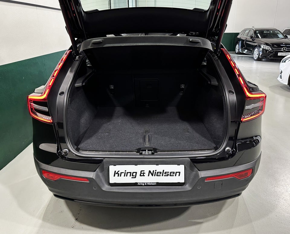 Volvo EC40 Extended Range Black Edition Ultra 5d