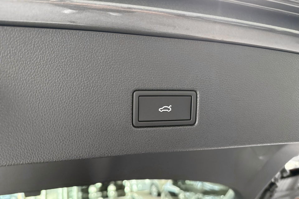 VW T-Roc 1,5 TSi 150 R-line Edition DSG 5d