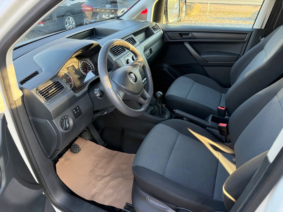 VW Caddy 2,0 TDi 102 BlueMotion Van 4d