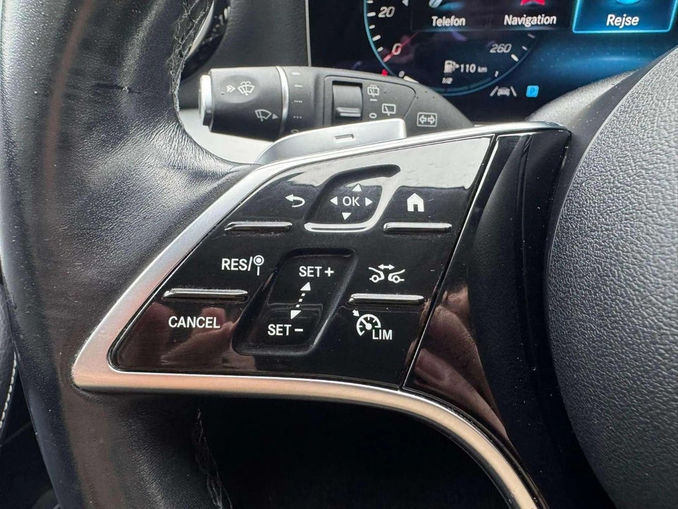 Mercedes E300 e 2,0 Advantage stc. aut. 5d