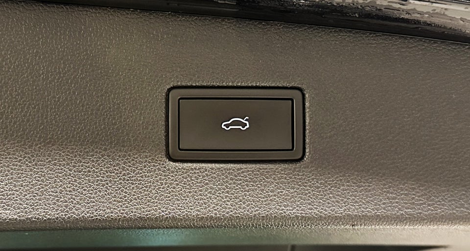 VW Tiguan 1,4 eHybrid Elegance DSG 5d