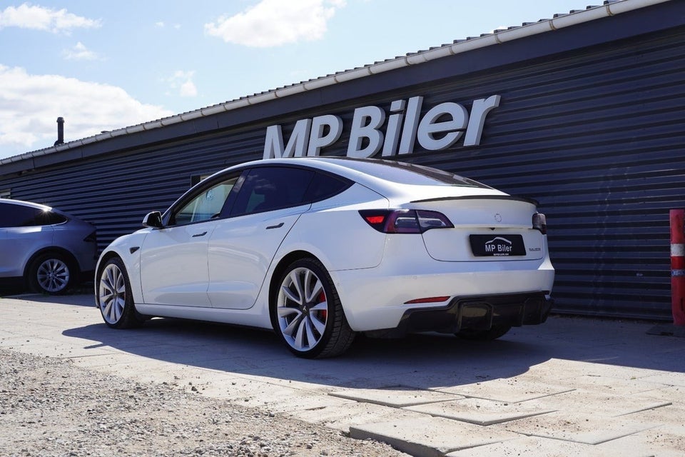 Tesla Model 3 Performance AWD 4d