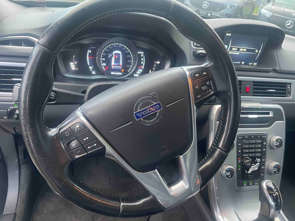 Volvo V70 2,0 D4 181 Momentum aut. 5d