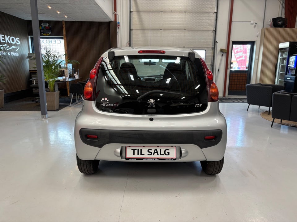 Peugeot 107 1,0 Champion Air 5d