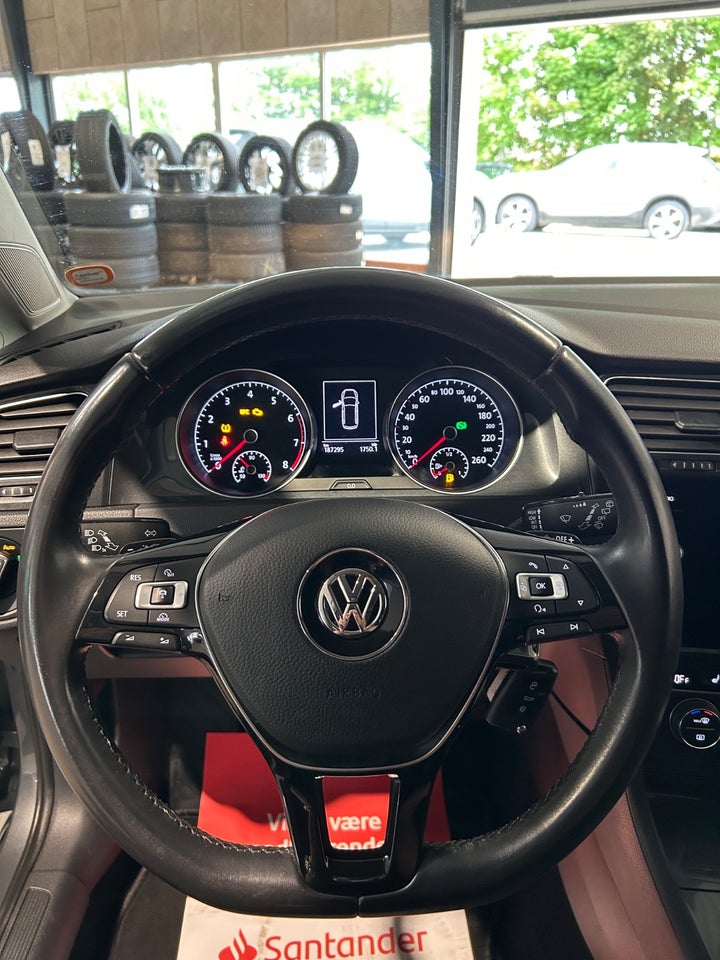 VW Golf VII 1,5 TSi 130 Comfortline Variant DSG 5d