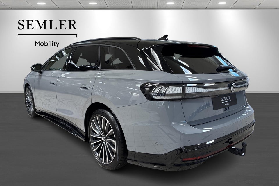 VW ID.7 86 Style S Tourer 5d