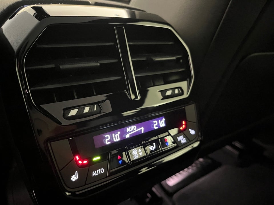 BMW iX xDrive50 Supercharged 5d