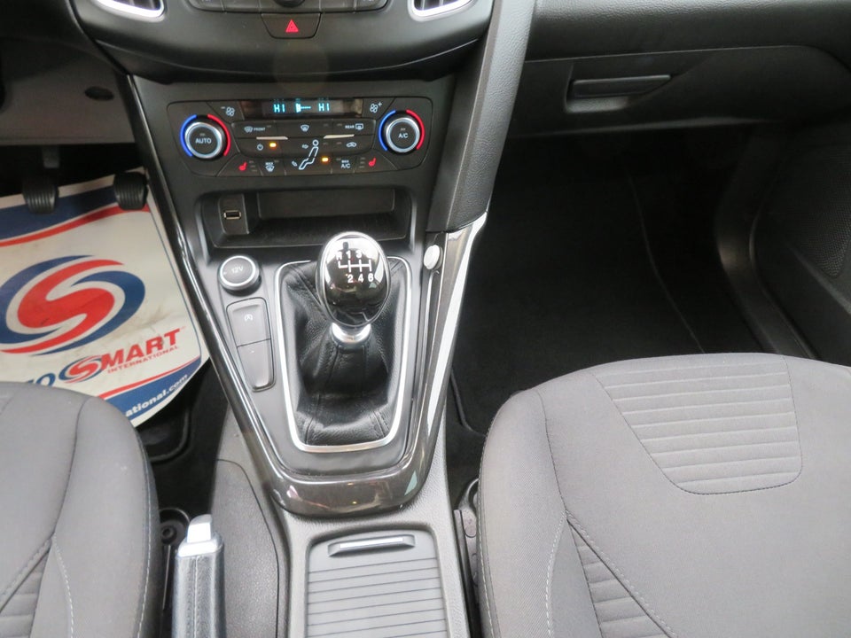 Ford Focus 1,0 SCTi 125 Titanium stc. 5d