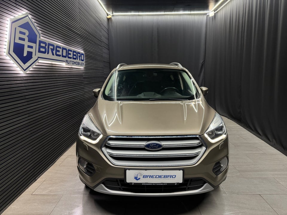 Ford Kuga 2,0 TDCi 120 Titanium aut. 5d