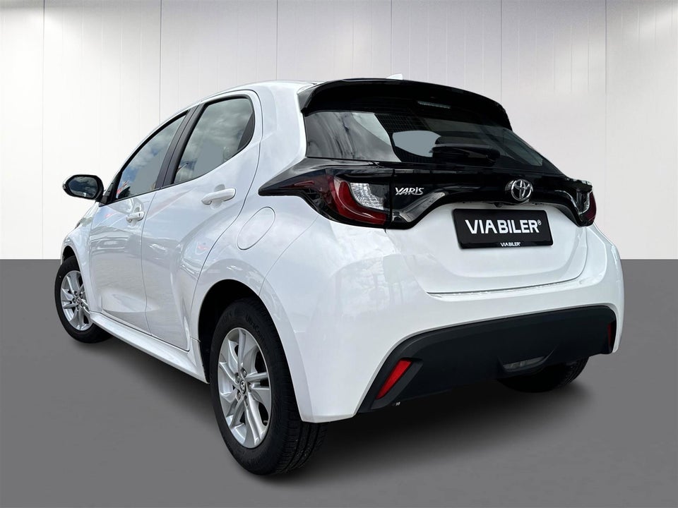 Toyota Yaris 1,5 Active 5d