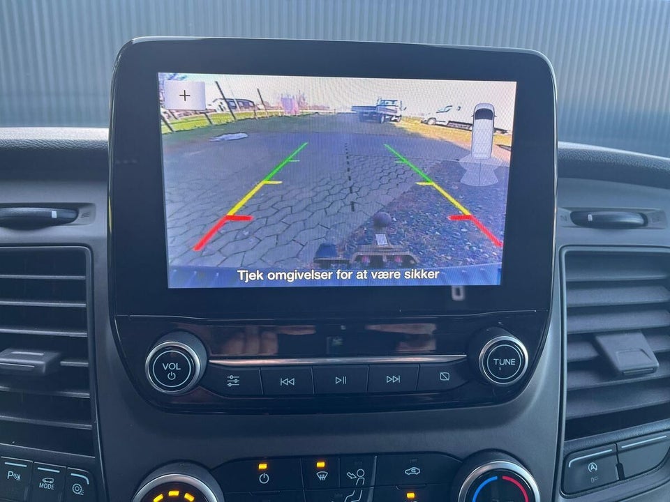 Ford Transit Custom 300L 2,0 TDCi 130 Trend