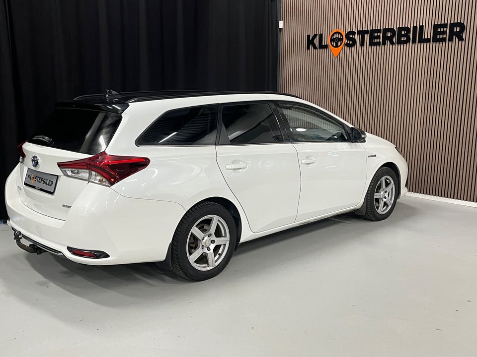 Toyota Auris 1,8 Hybrid H2 Comfort Touring Sports CVT 5d