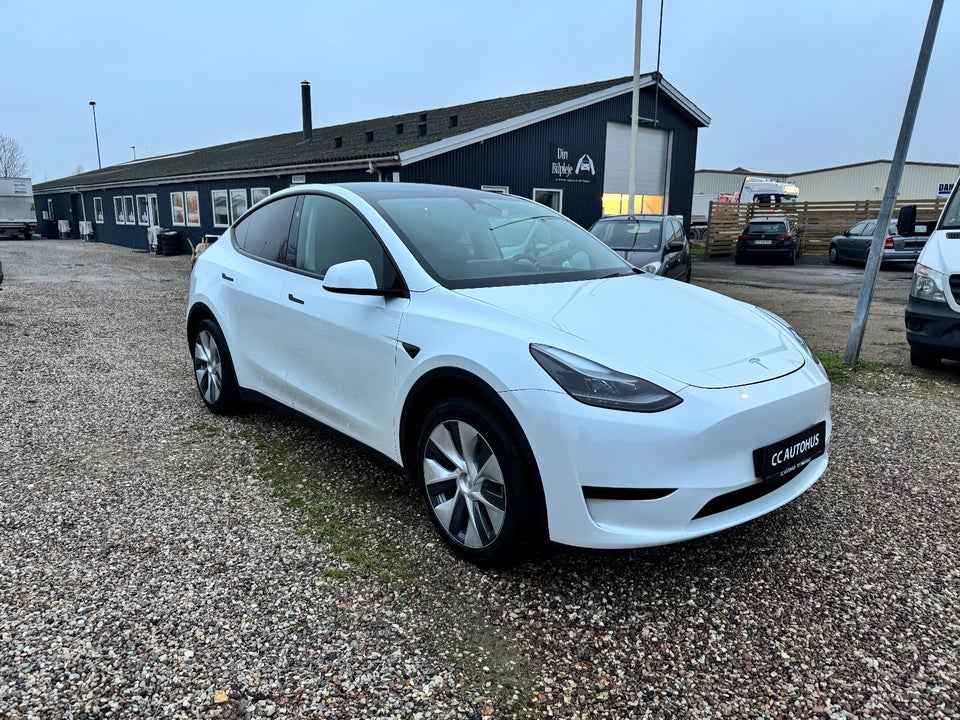 Tesla Model Y RWD 5d