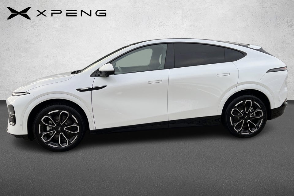 Xpeng G6 Performance 5d