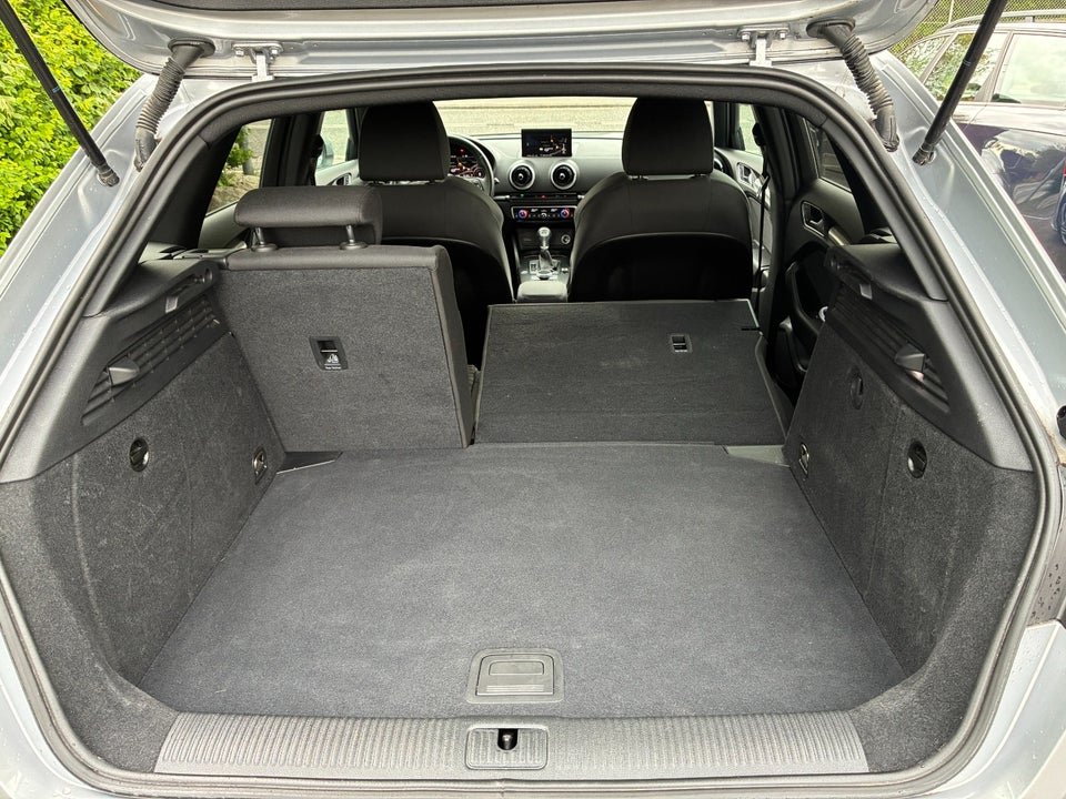 Audi A3 1,4 e-tron Sportback S-tr. 5d