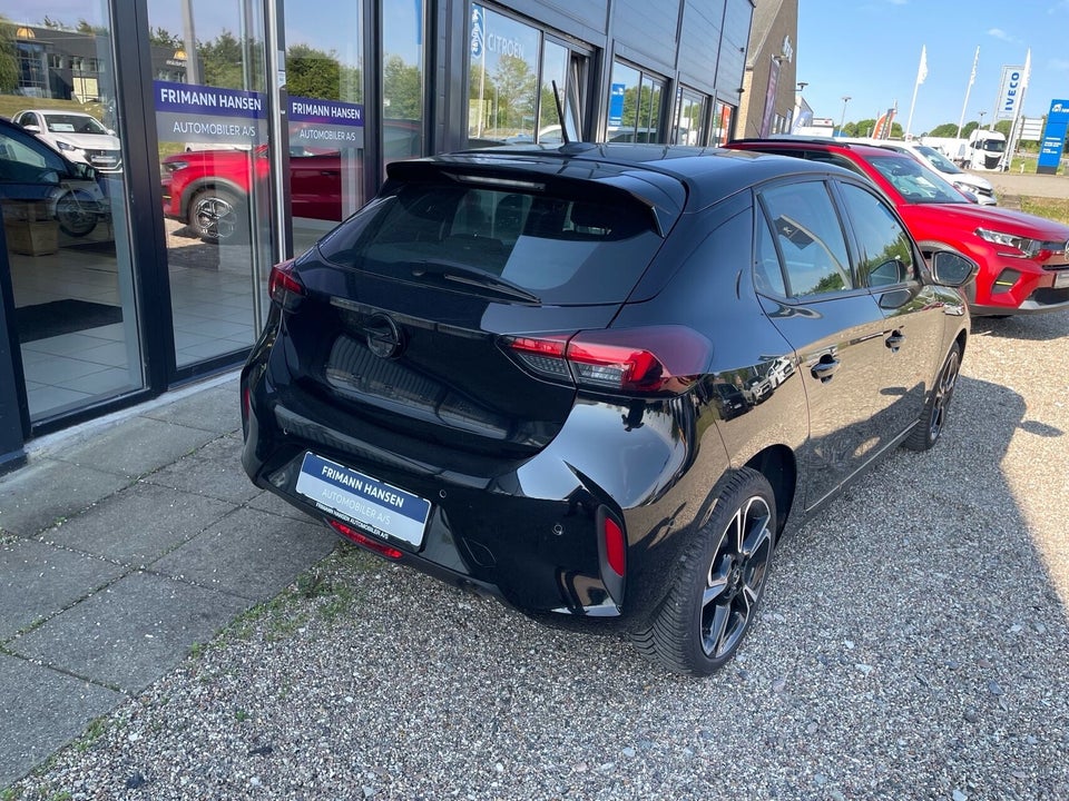 Opel Corsa 1,2 GS 5d