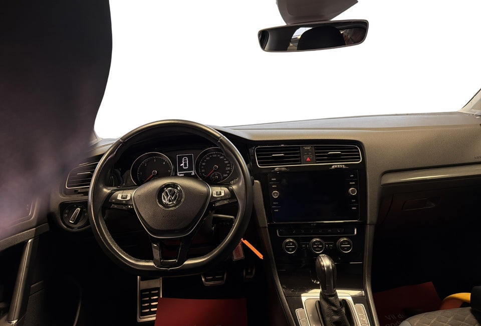 VW Golf VII 1,6 TDi 115 Comfortline DSG 5d