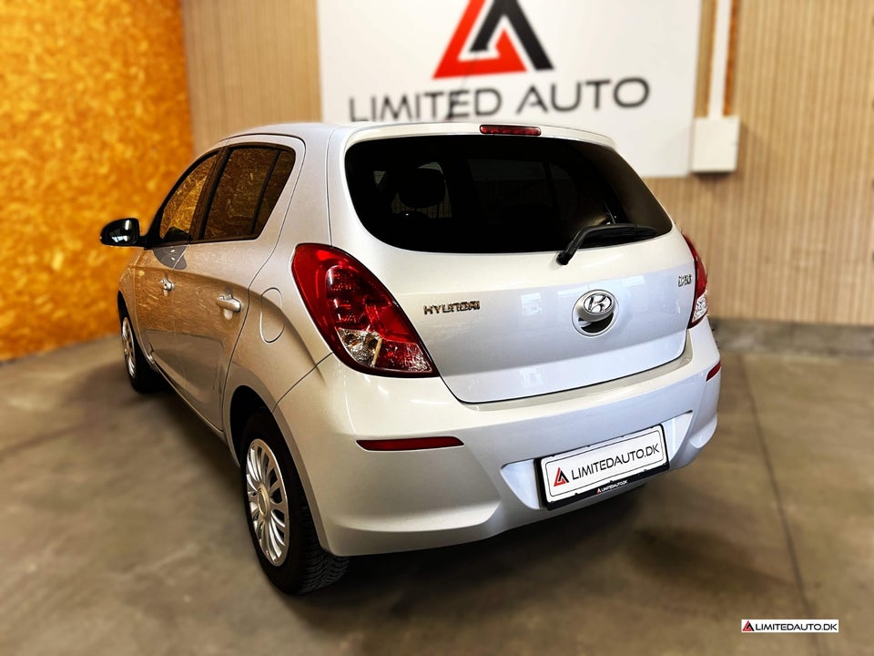 Hyundai i20 1,25 Classic XTR 5d