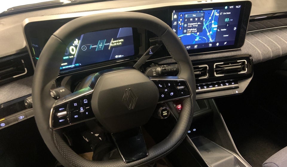 Renault 5 E-Tech 52 Techno 5d