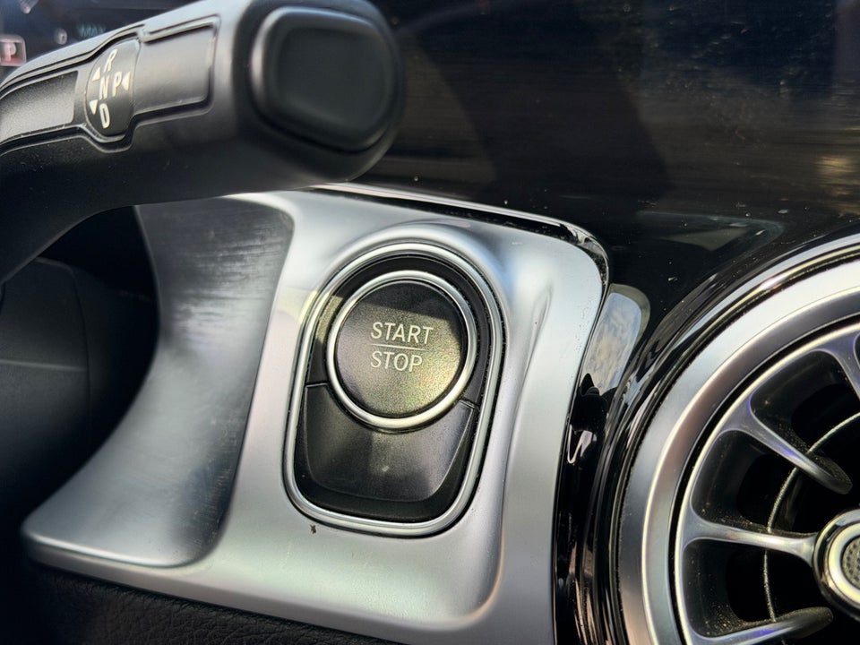 Mercedes EQB300 AMG Line 4Matic 5d