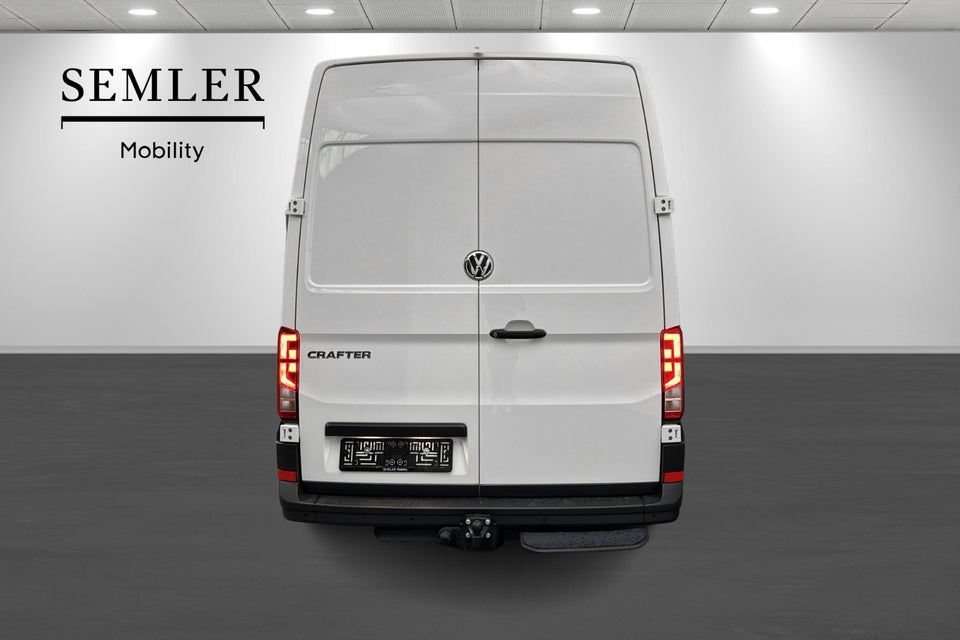 VW Crafter 35 2,0 TDi 177 Kassevogn L3H3 aut.