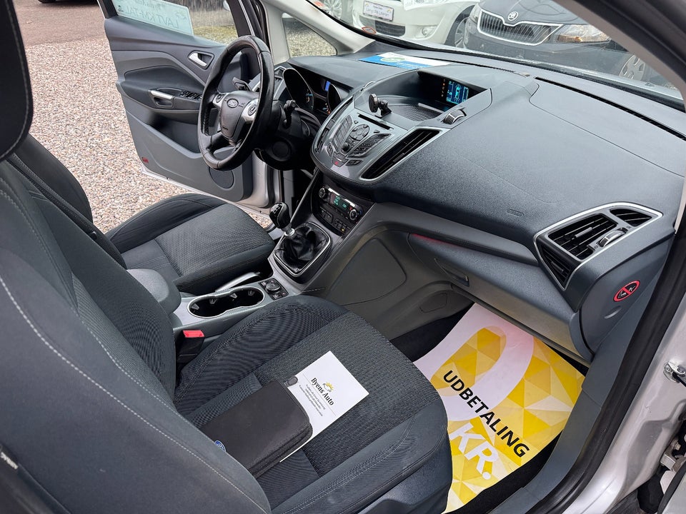 Ford C-MAX 1,0 SCTi 100 Titanium 5d