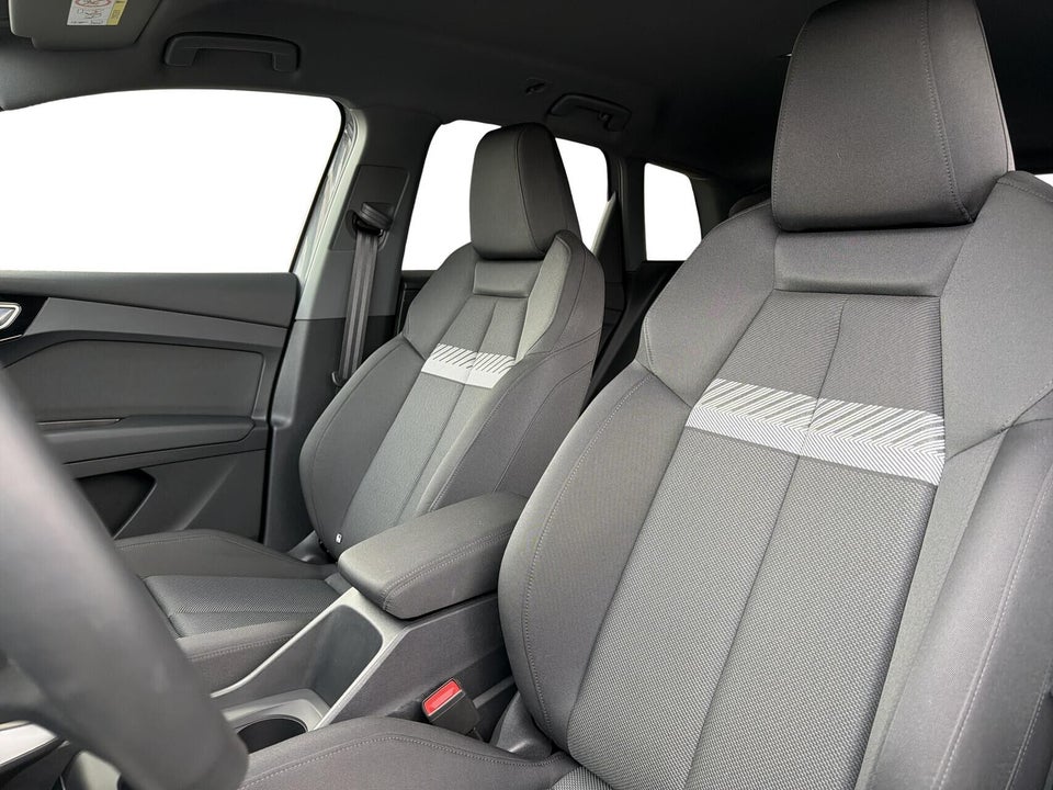 Audi Q4 e-tron 45 Progress quattro 5d