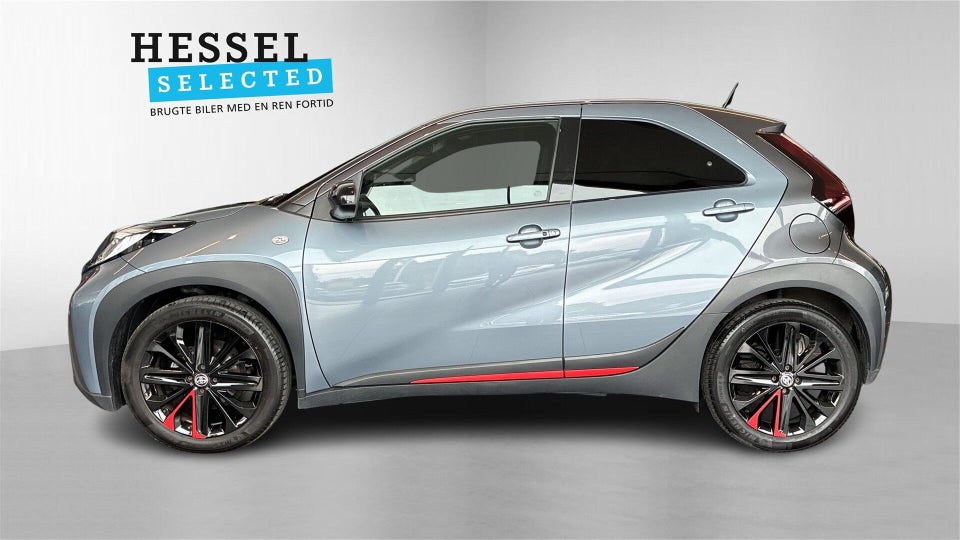 Toyota Aygo X 1,0 Undercover 5d