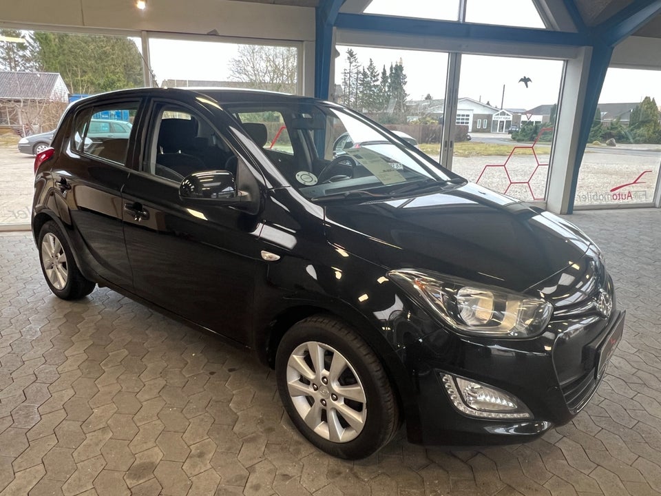 Hyundai i20 1,25 Life+ 5d