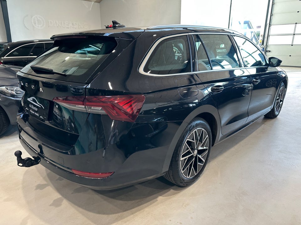Skoda Octavia 2,0 TDi 150 Style Combi DSG 5d