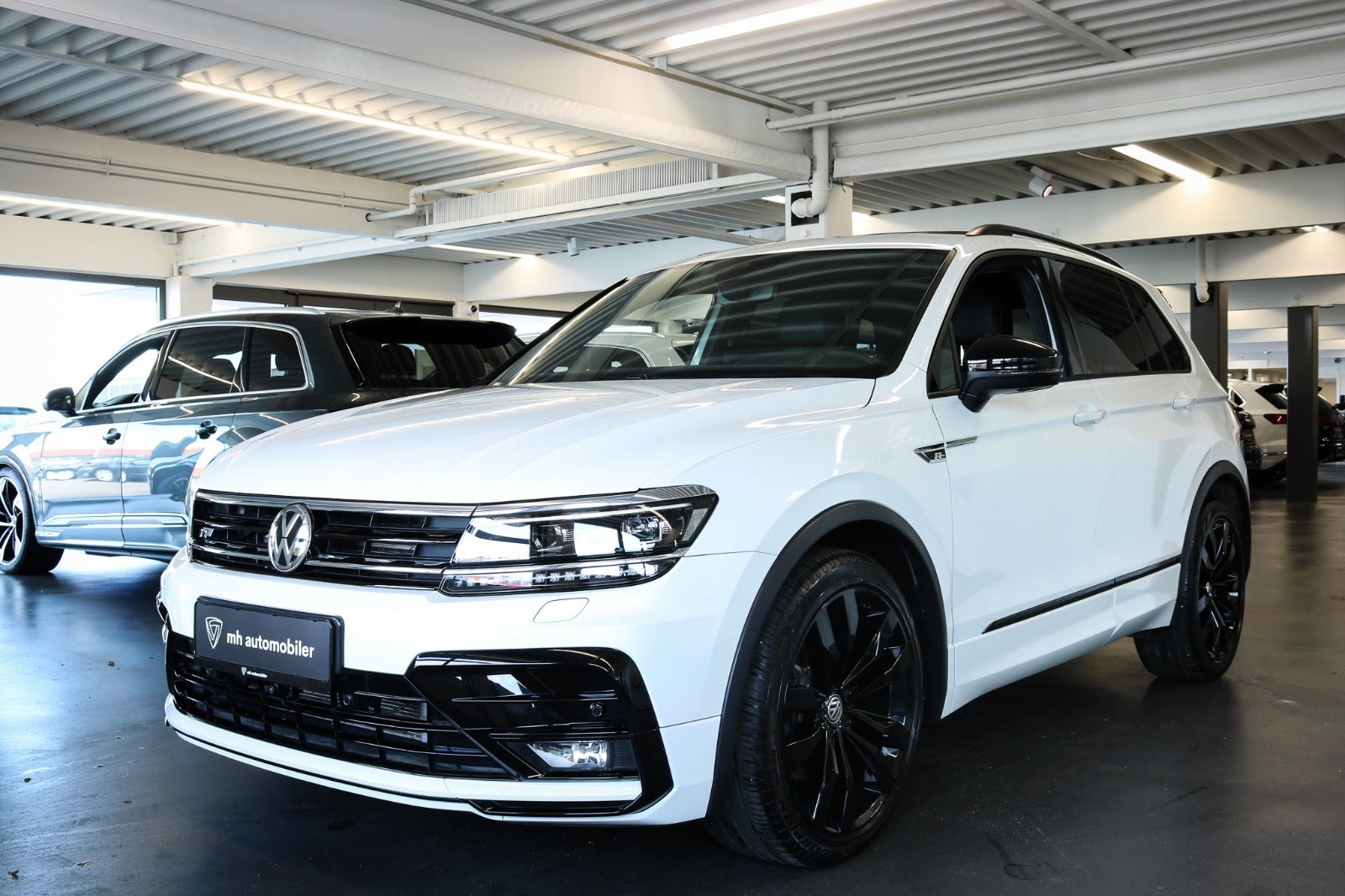 VW Tiguan 2,0 TDi 190 R-line DSG 4Motion 5d