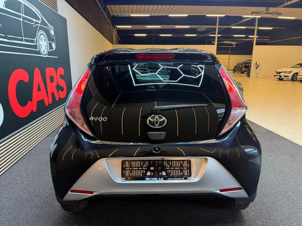 Toyota Aygo 1,0 VVT-i x-cellence 5d
