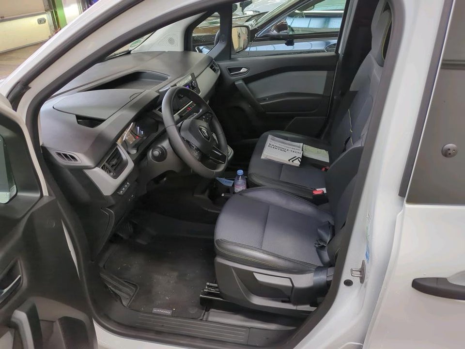 Renault Kangoo E-Tech L1 Van