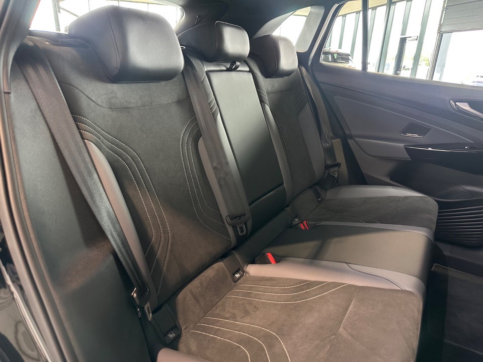 VW ID.4 77 Style 5d