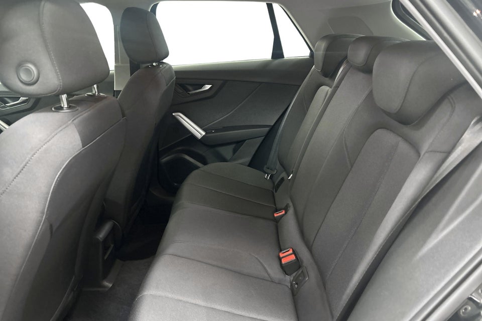 Audi Q2 35 TFSi Prestige S-tr. 5d