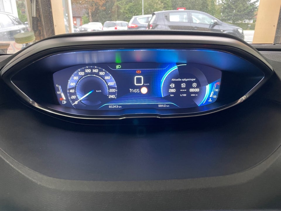 Peugeot 3008 1,2 e-THP 130 Active 5d