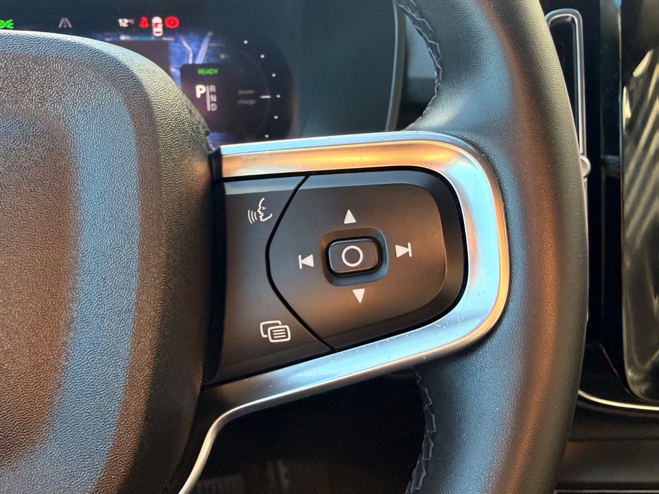 Volvo XC40 P6 ReCharge Plus 5d