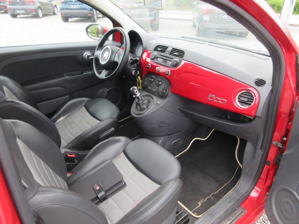 Fiat 500 1,3 MJT 75 Lounge 3d