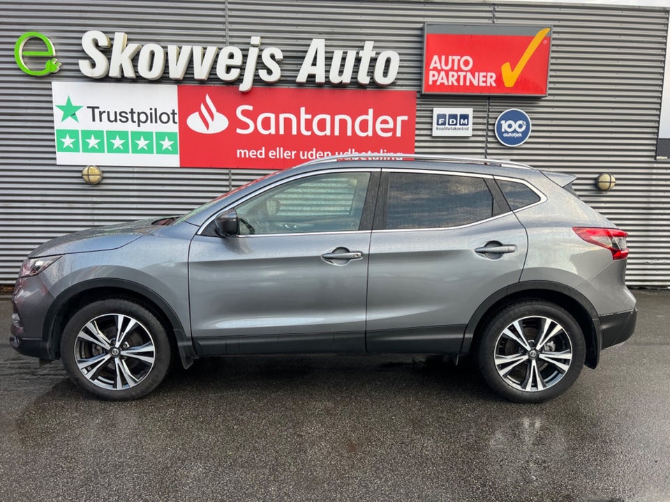 Nissan Qashqai 1,3 Dig-T 140 N-Connecta 5d